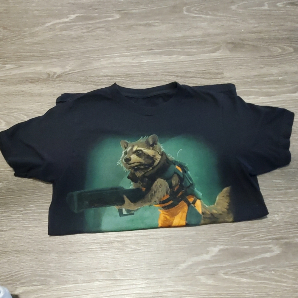 Rocket Racoon Tshirt - Picture 2 of 3